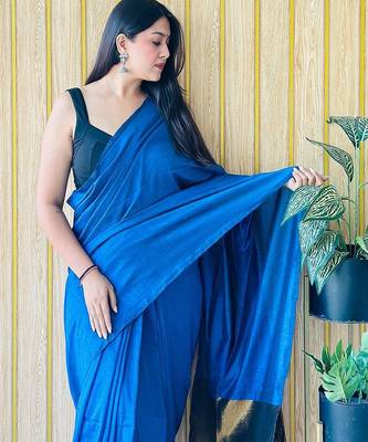 teal cotton blend saree with blouse piece 4