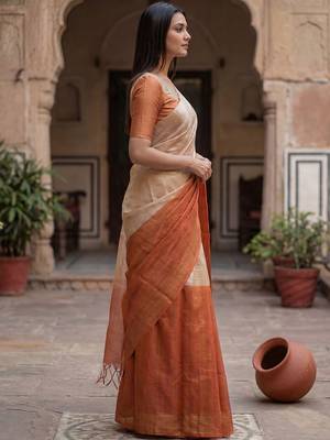 Beige woven design tissue handloom kasavu saree 3