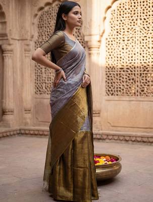Grey woven design tissue kasavu saree 2