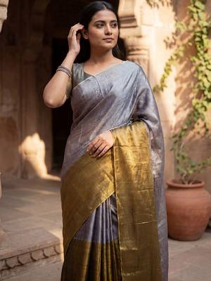 Grey woven design tissue kasavu saree 3