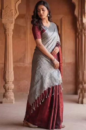 Silver tissue kasavu saree