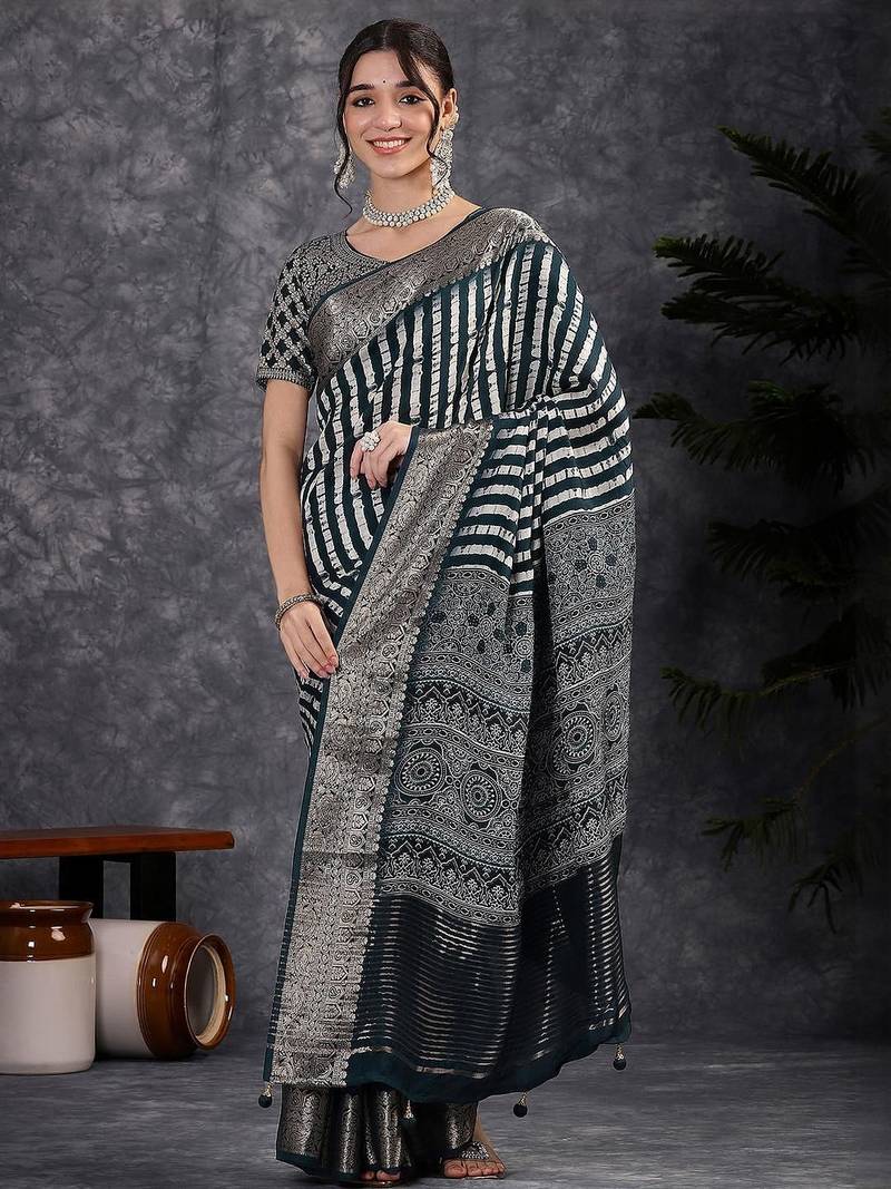 Navy blue navy blue & white striped silk blend saree