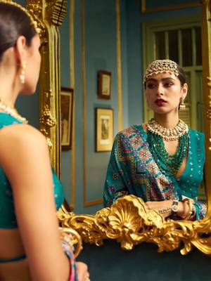 teal floral woven design banarasi silk blend saree 4