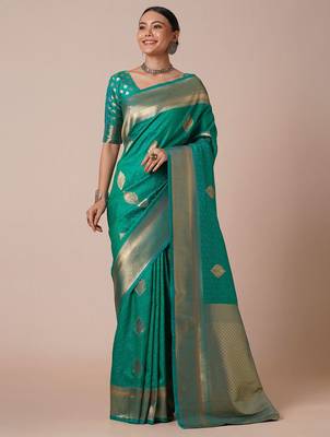 green bagh woven design zari banarasi silk blend saree 3