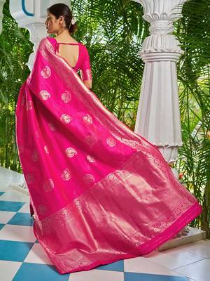 Pink ethnic motifs zari silk blend banarasi saree 3