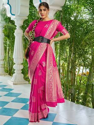 Pink ethnic motifs zari silk blend banarasi saree 4