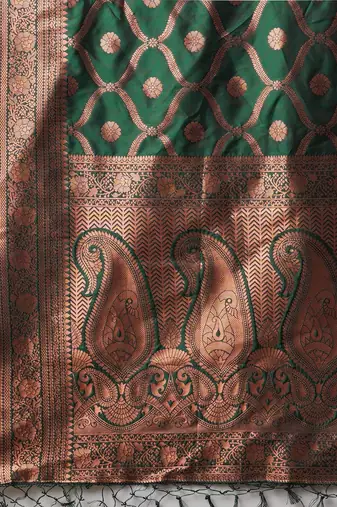 Green woven design zari silk blend banarasi saree