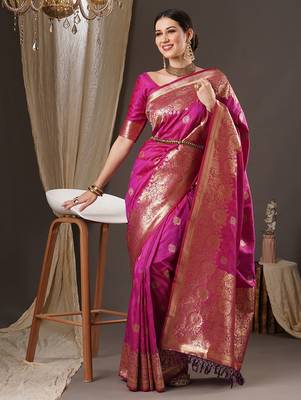 magenta floral zari banarasi silk blend saree 1