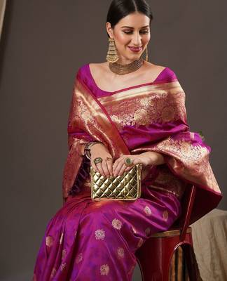 magenta floral zari banarasi silk blend saree 4