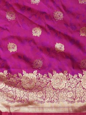 magenta floral zari banarasi silk blend saree 5