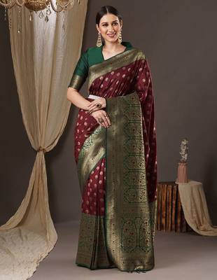 brown woven design zari banarasi silk blend saree 1