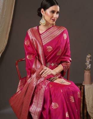 Pink woven design zari silk blend banarasi saree 4