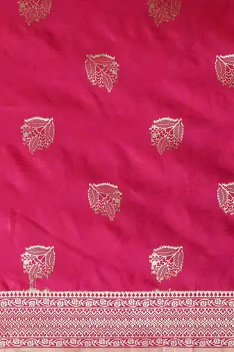 Pink woven design zari silk blend banarasi saree
