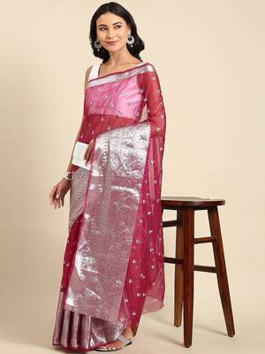 magenta & silver-toned floral embroidered sequin organza saree 1