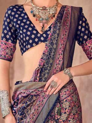 Navy blue printed ethnic motifs zari silk blend banarasi saree 4