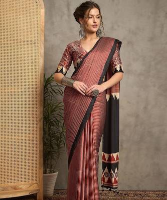 maroon striped block print saree 1