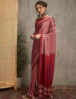 red striped saree with blouse 2