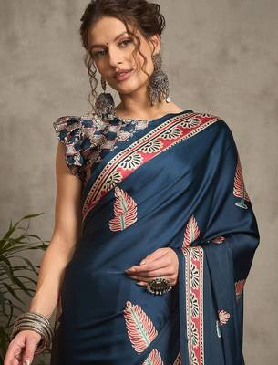 teal ethnic motifs printed crepe block print saree 5