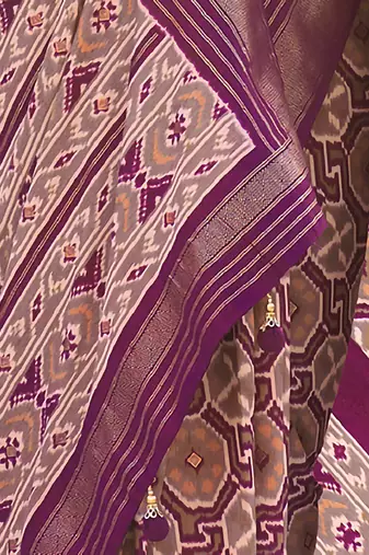 Grey ethnic motifs zari silk blend pochampally saree