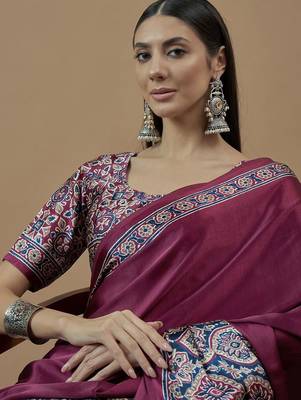 magenta ethnic motifs ajrak poly crepe block print saree 5