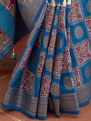 Blue ethnic motifs zari silk blend woven design  saree 4