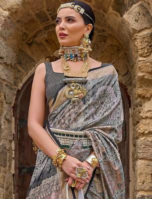 Grey woven design zari dabu saree 3