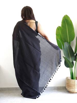 black cotton saree with blouse 3