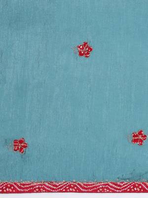 Blue bandhani printed saree with matching blouse 5