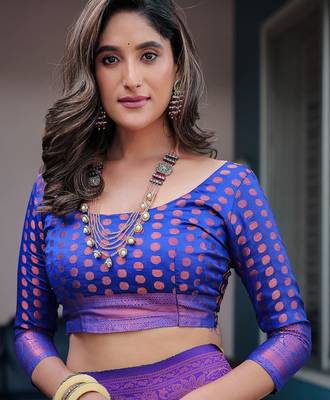blue ethnic motifs zari kanjeevaram silk blend saree 4