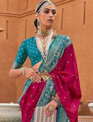 Pink polka dots woven design zari patola saree 2