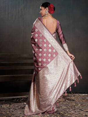 Purple woven design zari silk blend handloom banarasi saree 3