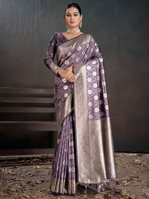 Purple woven design zari silk blend handloom banarasi saree 5