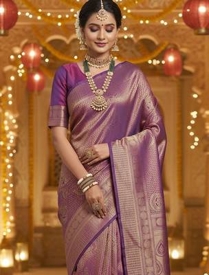 Purple woven design zari silk blend heavy work banarasi saree 4