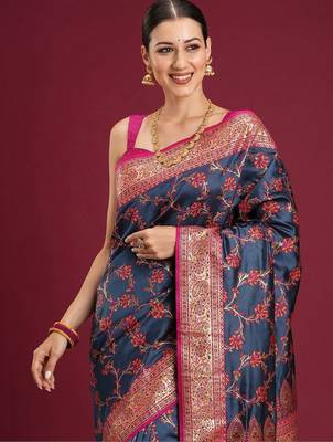 Navy blue navy blue floral zari silk blend heavy work banarasi saree with unstiched blouse 2