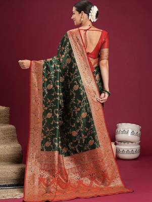 green woven design zari art silk blend designer banarasi saree 2