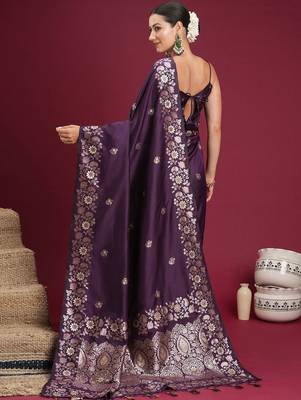 Purple purple floral zari silk blend heavy work banarasi saree unstiched blouse 3