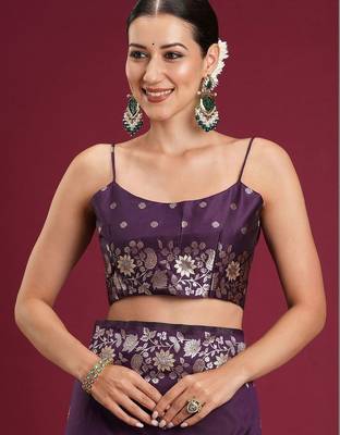Purple purple floral zari silk blend heavy work banarasi saree unstiched blouse 5