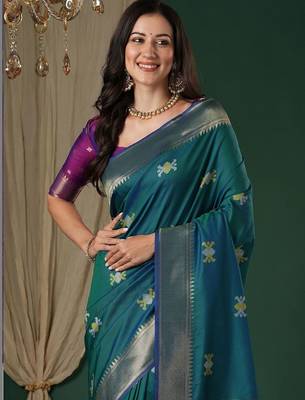 Teal teal floral zari silk blend handloom banarasi saree unstiched blouse 4