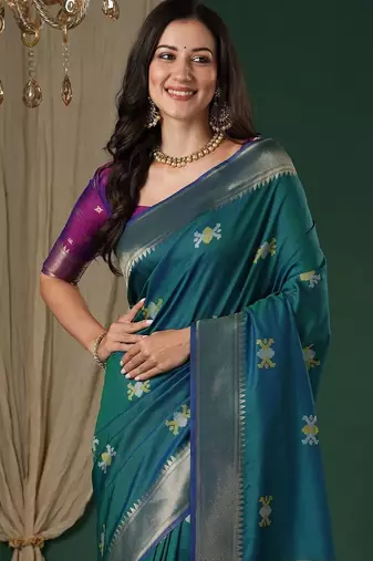 Teal teal floral zari silk blend handloom banarasi saree unstiched blouse