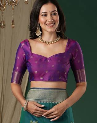 Teal teal floral zari silk blend handloom banarasi saree unstiched blouse 5