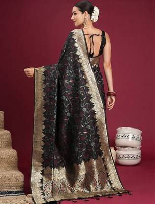 Black black floral zari silk blend heavy work banarasi saree with unstiched blouse 2