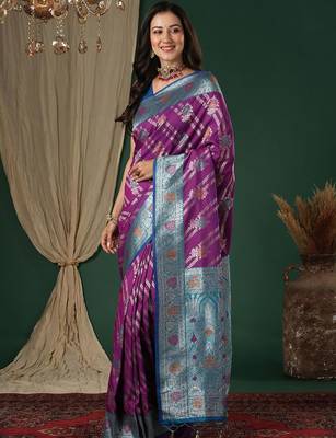 Purple purple ethnic motifs woven design zari silk blend banarasi saree unstiched blouse 3