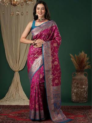Magenta magenta ethnic motifs embroidered silk blend heavy work banarasi saree unstiched blouse 1