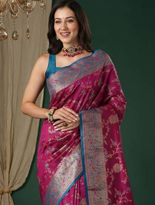 Magenta magenta ethnic motifs embroidered silk blend heavy work banarasi saree unstiched blouse 2