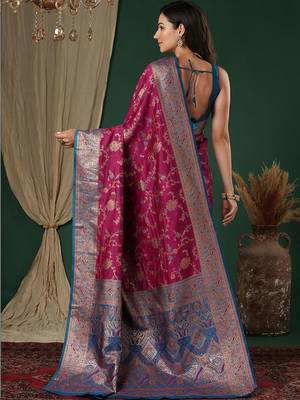 Magenta magenta ethnic motifs embroidered silk blend heavy work banarasi saree unstiched blouse 3