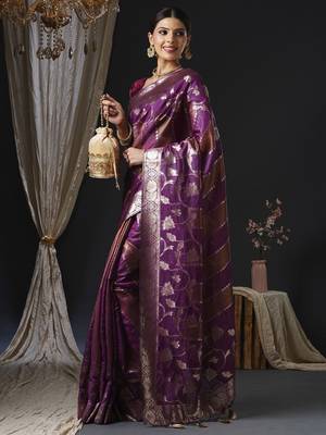 magenta woven design zari organza banarasi saree 2