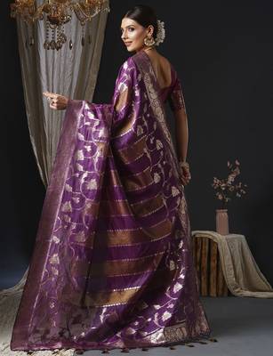 magenta woven design zari organza banarasi saree 3