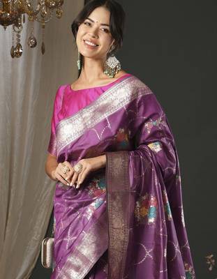 magenta woven design zari organza banarasi saree 4