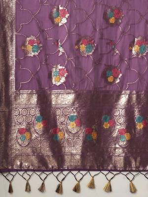 magenta woven design zari organza banarasi saree 5
