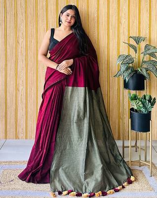 burgundy cotton blend saree with blouse piece 1